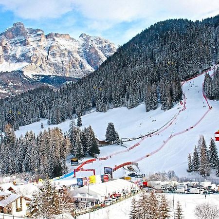 Hotel Dolomiti Ла Вилла Экстерьер фото
