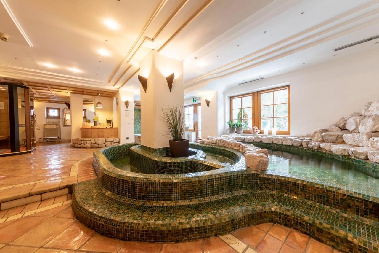 Hotel Dolomiti Ла Вилла Экстерьер фото