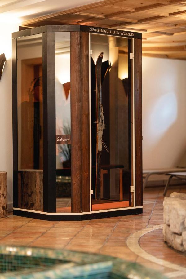 Hotel Dolomiti Ла Вилла Экстерьер фото