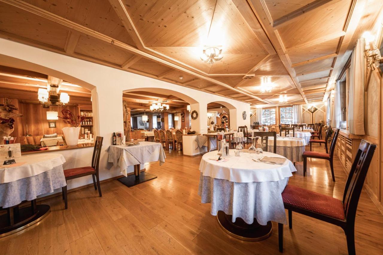 Hotel Dolomiti Ла Вилла Экстерьер фото